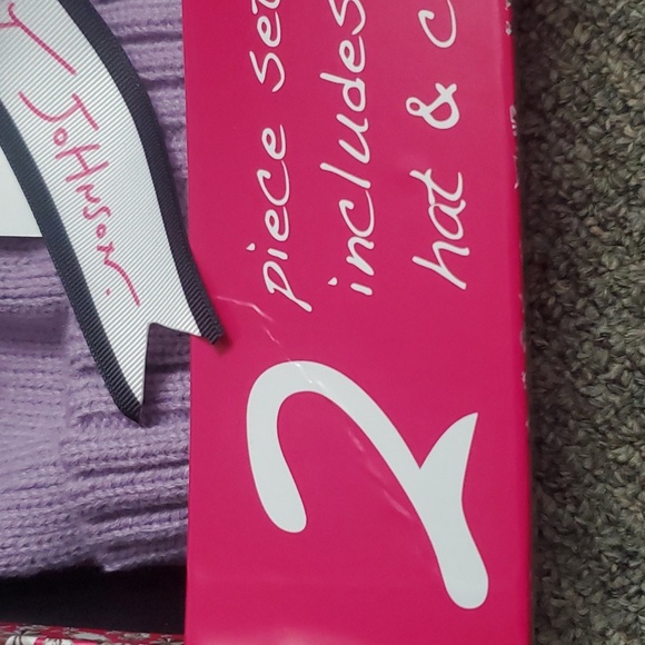 NWT in box Betsey Johnson 2 piece hat and card case wallet set - Picture 6 of 6